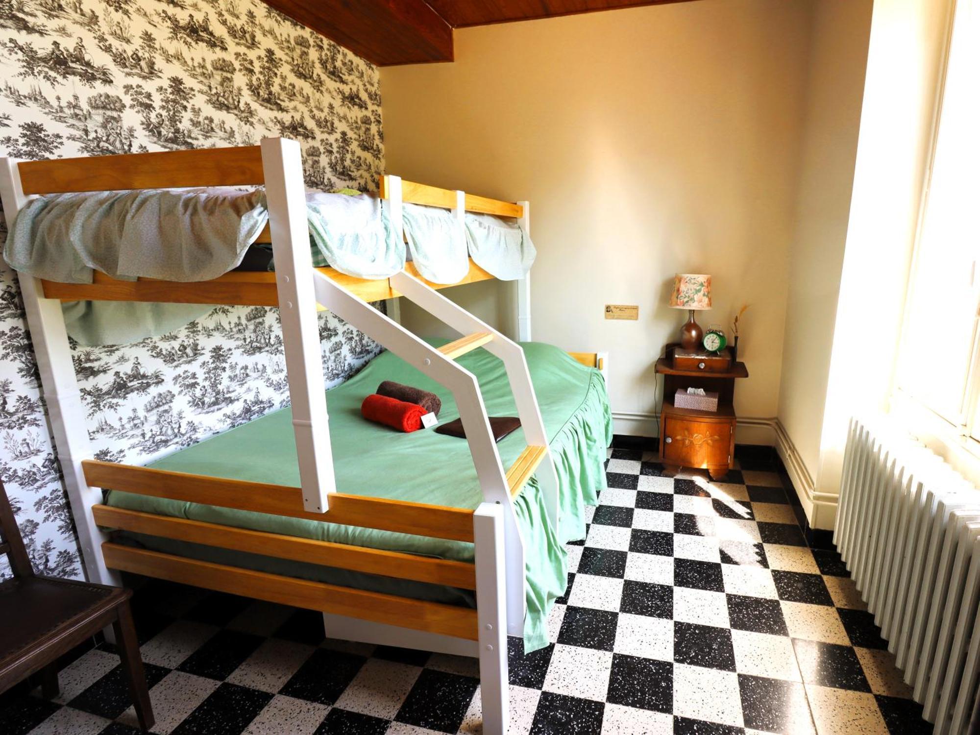 Location De Chambres Bienvenue Chez Meme トレニー エクステリア 写真